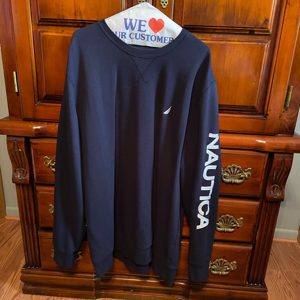 Men’s Nautica Sweatshirt